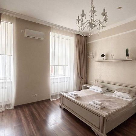 Historical Center Of Lviv Apartment Екстериор снимка
