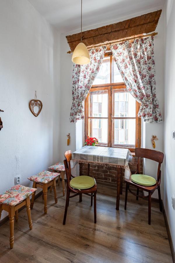 Historical Center Of Lviv Apartment Екстериор снимка