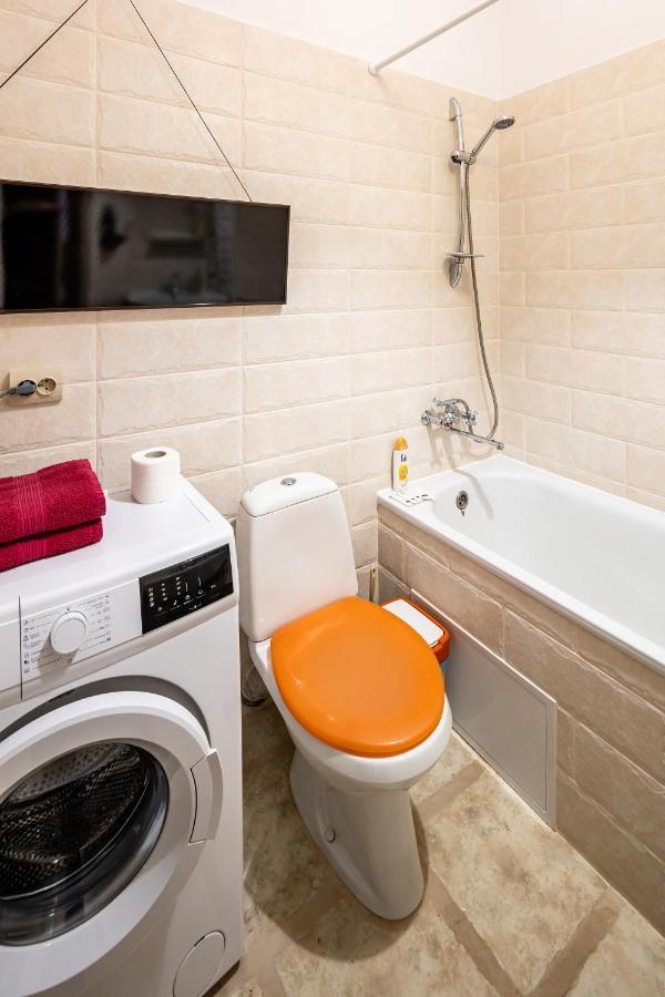 Historical Center Of Lviv Apartment Екстериор снимка