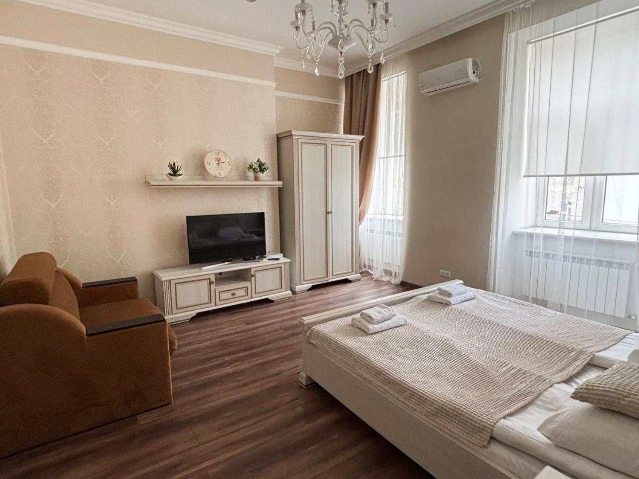 Historical Center Of Lviv Apartment Екстериор снимка